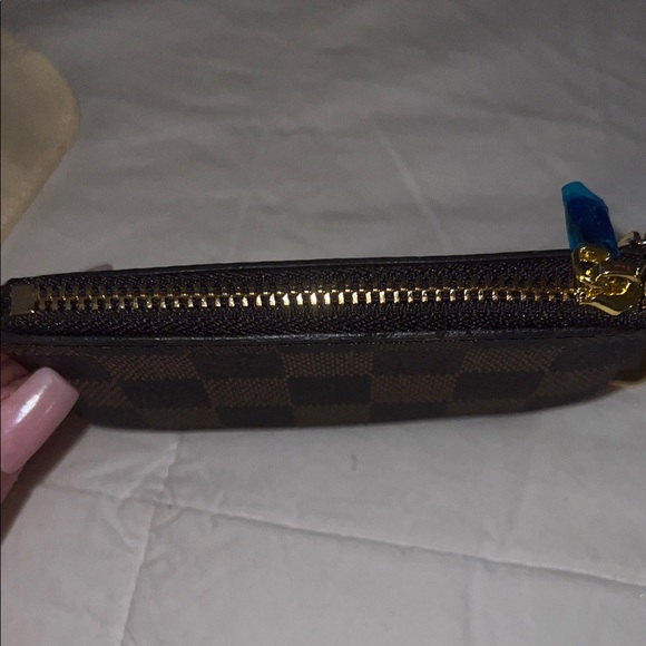 Louis Vuitton Brown Checkered Key Pouch with Gold Chain - Picture 5 of 6